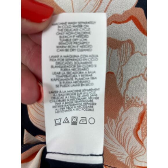 Cabi Women's Black Floral Keyhole Back Blouson Sleeveless Top Size Small - Picture 6 of 7